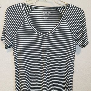American Eagle Soft Tee